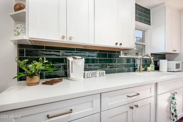 $2,500 | 1301 West Glenrosa Avenue, Phoenix, AZ 85013