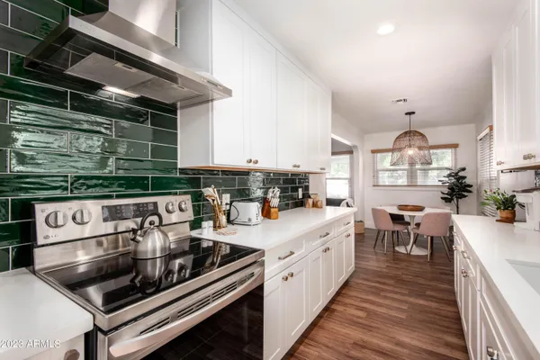 $2,500 | 1301 West Glenrosa Avenue, Phoenix, AZ 85013