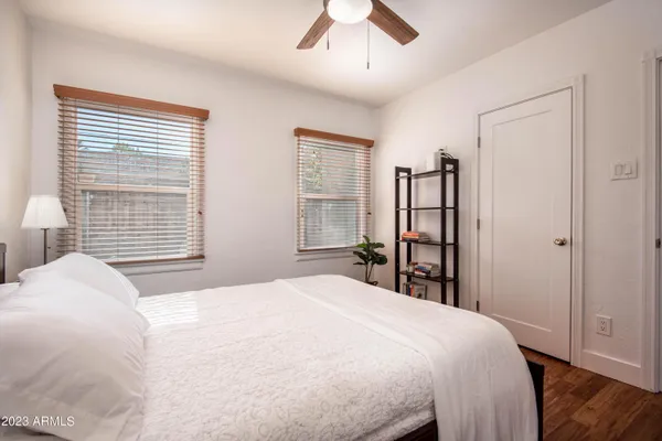 $2,500 | 1301 West Glenrosa Avenue, Phoenix, AZ 85013