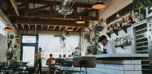 $2,500 | 1301 West Glenrosa Avenue, Phoenix, AZ 85013