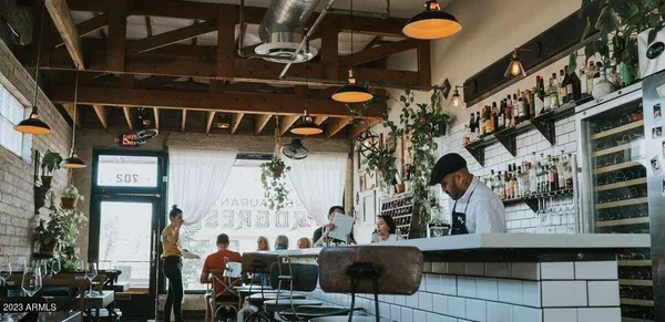 $2,500 | 1301 West Glenrosa Avenue, Phoenix, AZ 85013