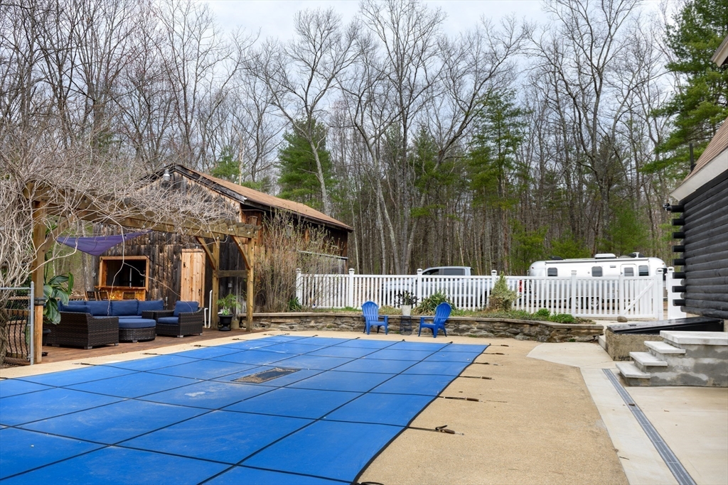 2700 Greenwich Road Hardwick, MA 01082 - Photo 12 of 42