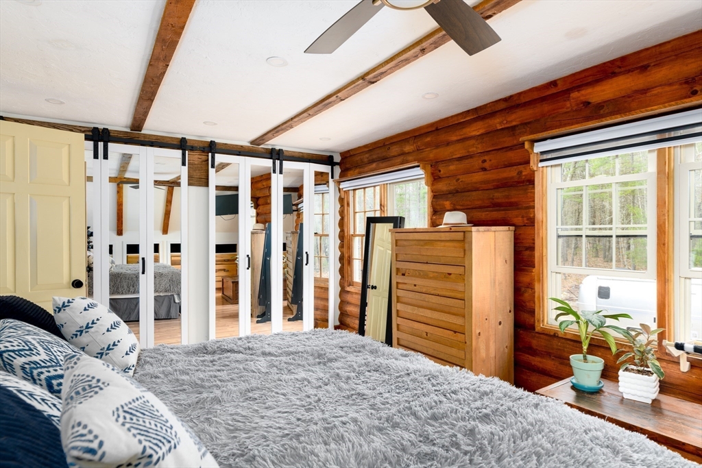 2700 Greenwich Road Hardwick, MA 01082 - Photo 16 of 42
