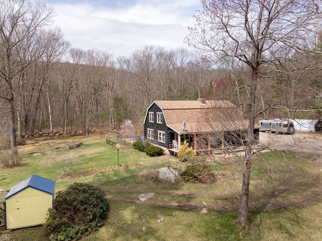 2700 Greenwich Road Hardwick, MA 01082 - Photo 38 of 42
