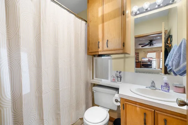 $299,000 | 1326 Kathy Avenue, Sealy, TX 77474