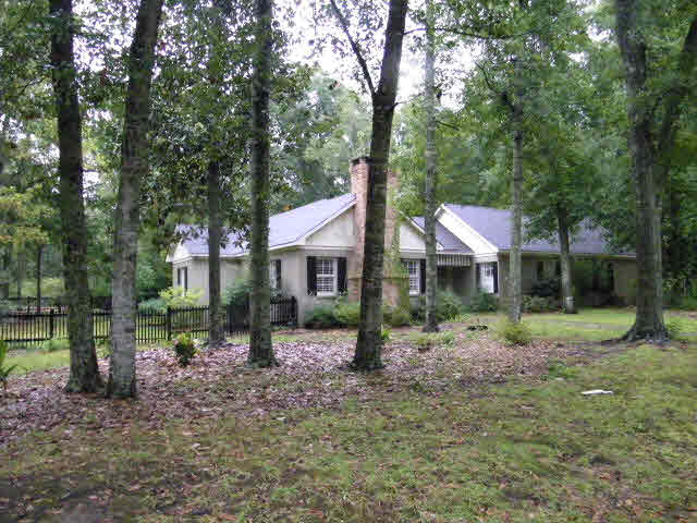 428 Village Drive Daphne, AL 36526 - Photo 1 of 1