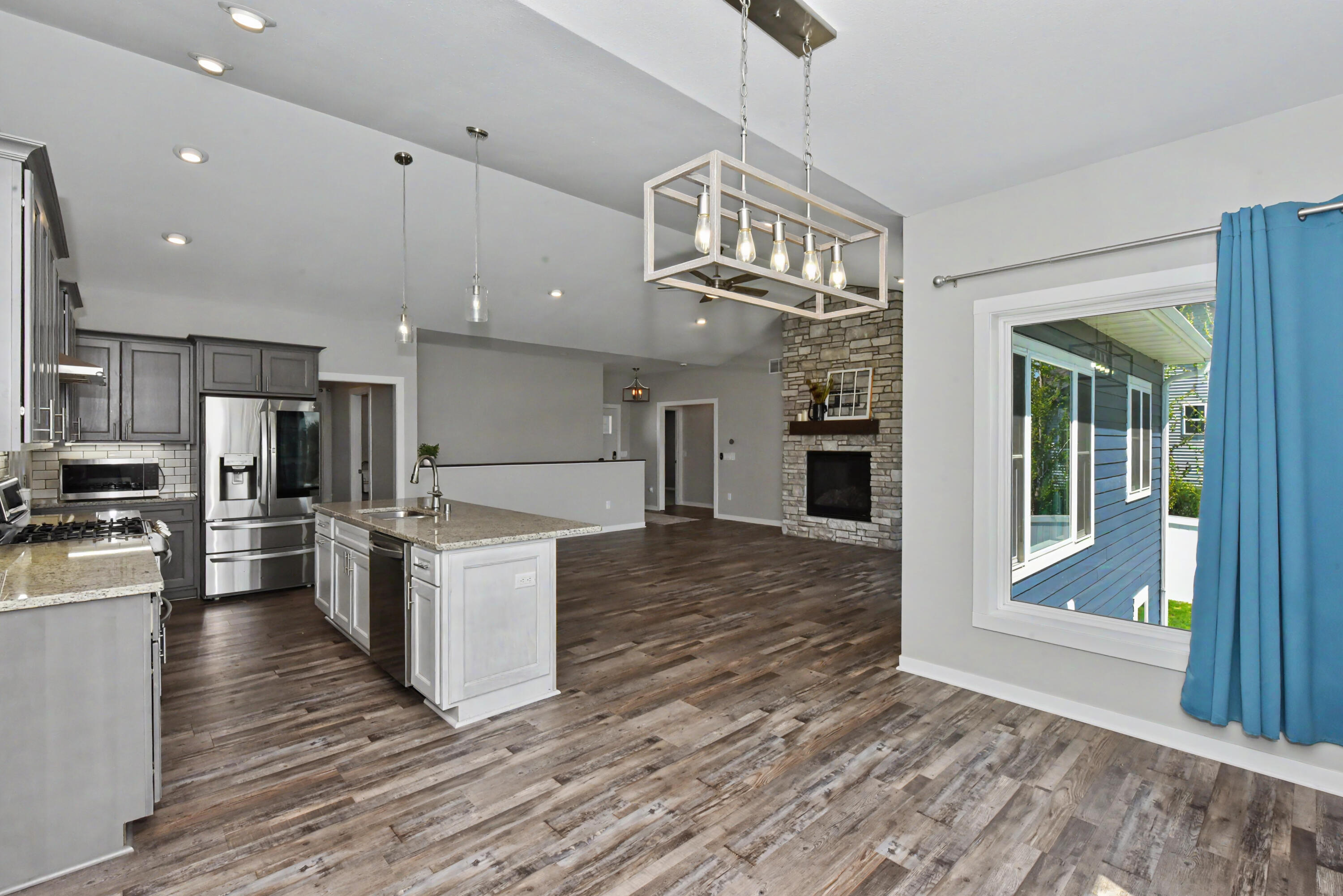 620 East Clancy Street Jefferson, WI 53549 - Photo 23 of 58 Dinette Into Kitchen & Great Room