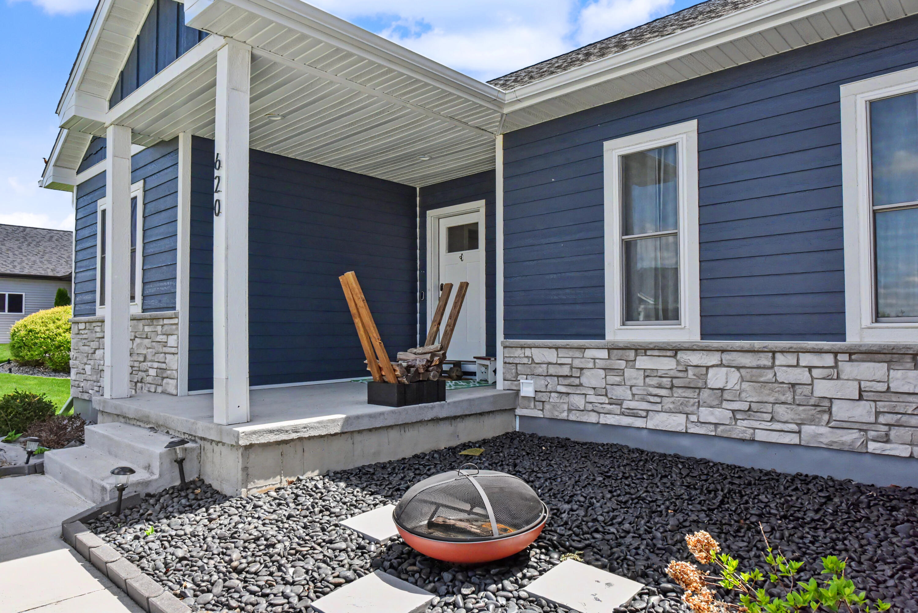 620 East Clancy Street Jefferson, WI 53549 - Photo 7 of 58 Fire Pit