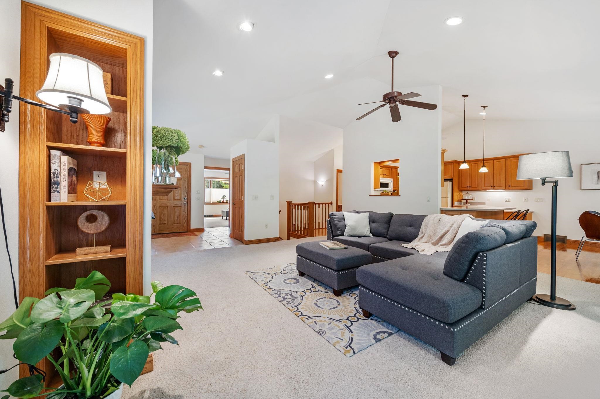 1222 West Sherman Fort, Unit P Fort Atkinson, WI 53538 - Photo 8 of 44