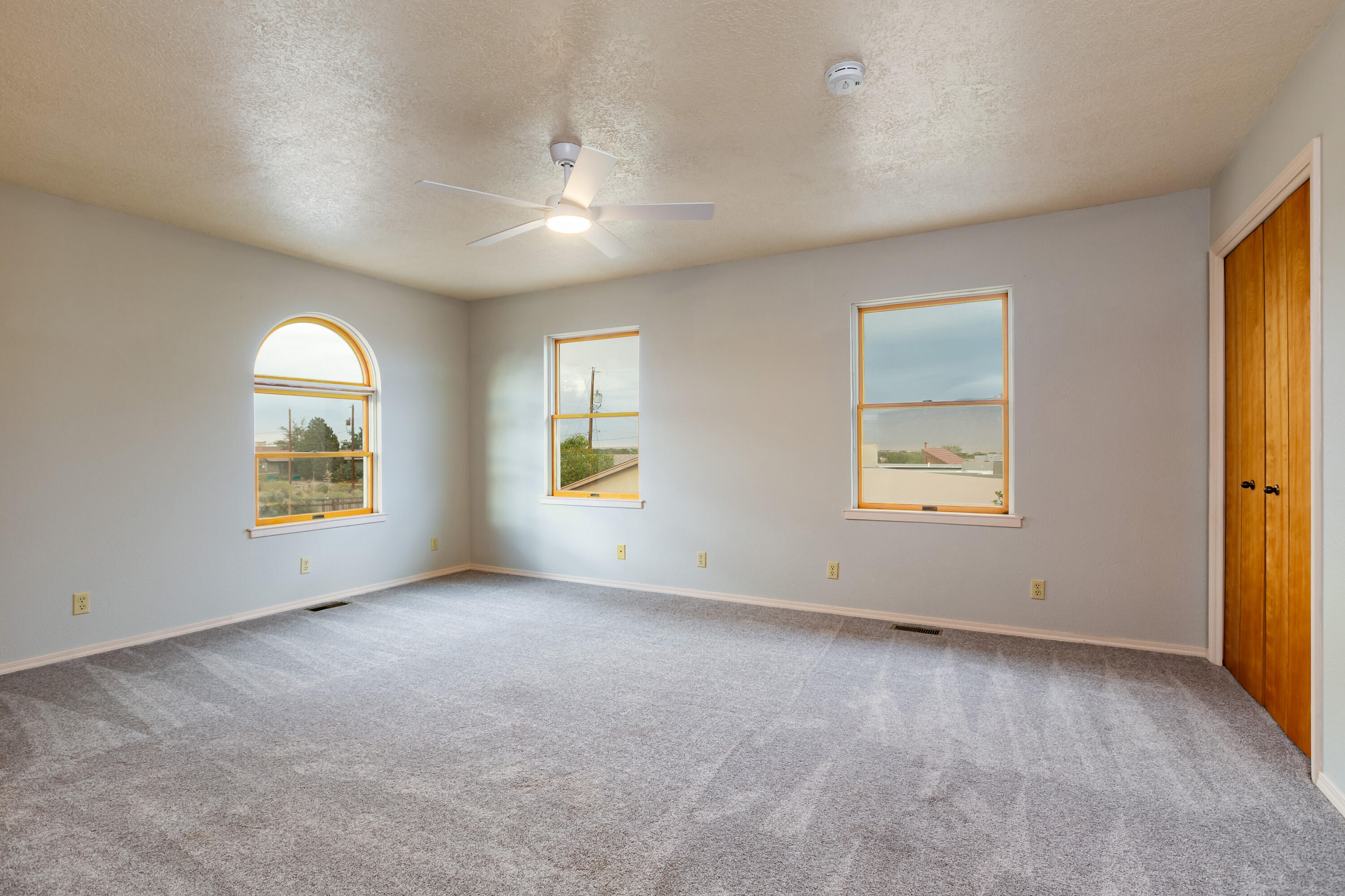 3104 14th Avenue Southeast Rio Rancho, NM 87124 - Photo 28 of 37 Gallery Image 28