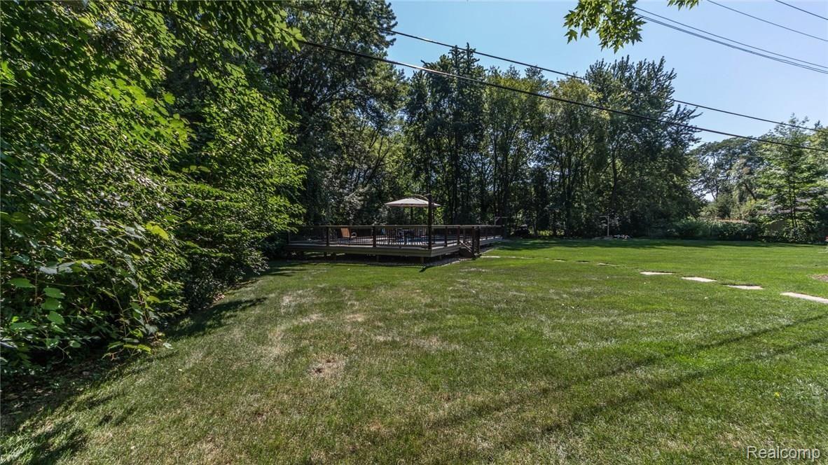 16512 Farmington Road Livonia, MI 48154 - Photo 54 of 80 dsc_0061.jpg