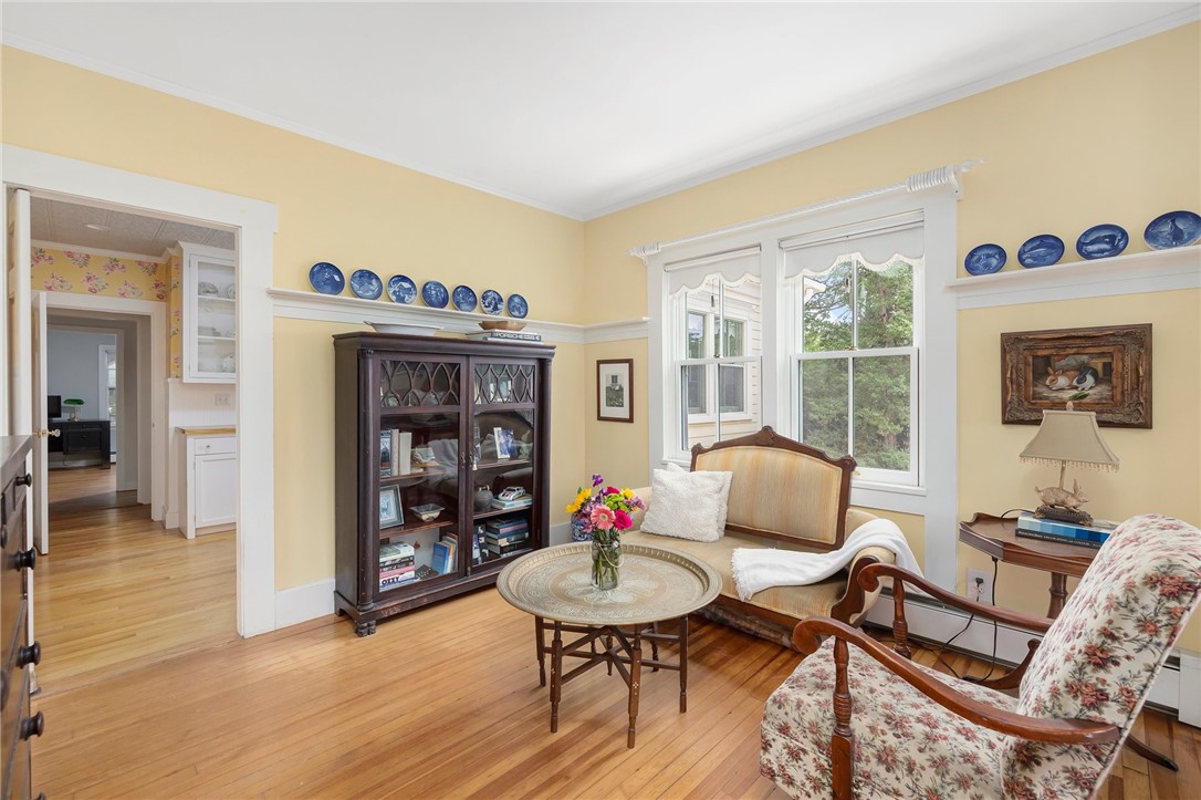 84 Alfred Drowne Road Barrington, RI 02806 - Photo 4 of 30