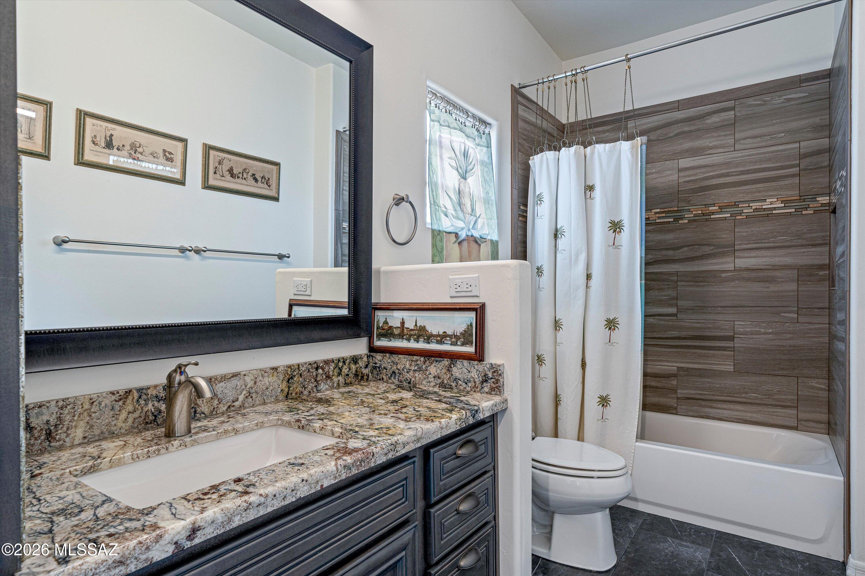 14589 East Cir Q Ranch Place Vail, AZ 85641 - Photo 18 of 33 Private bath for guests