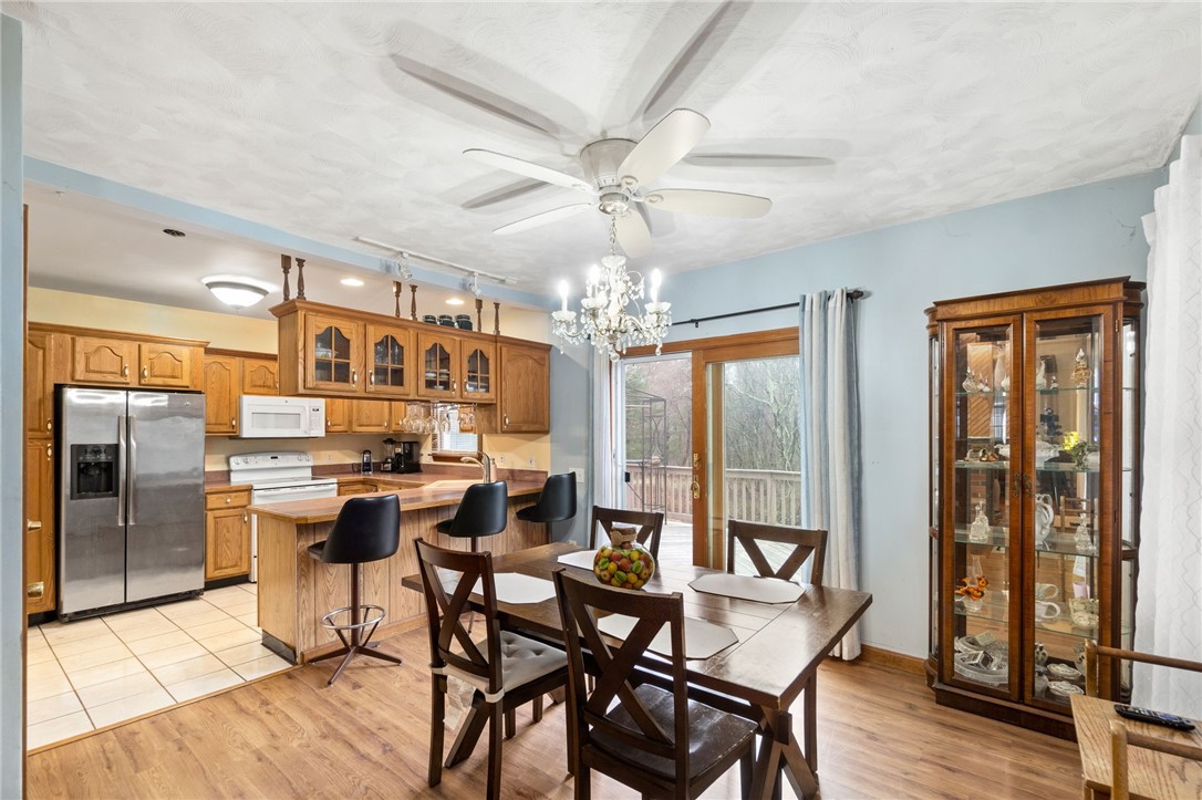 1497 Plainfield Pike Scituate, RI 02815 - Photo 6 of 44