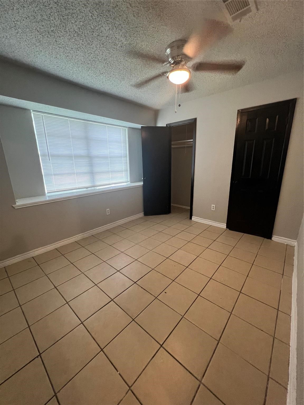 10902 Jutland Road Houston, TX 77048 - Photo 5 of 20 a view of empty room