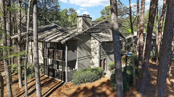 $175,000 | 903 Cumberland Court Southeast, Smyrna, GA 30080