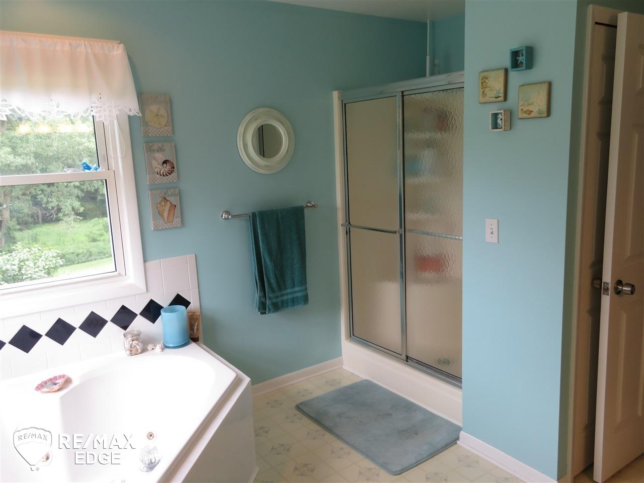 12523 East Bristol Road Davison, MI 48423 - Photo 24 of 57 21463795-23.JPG