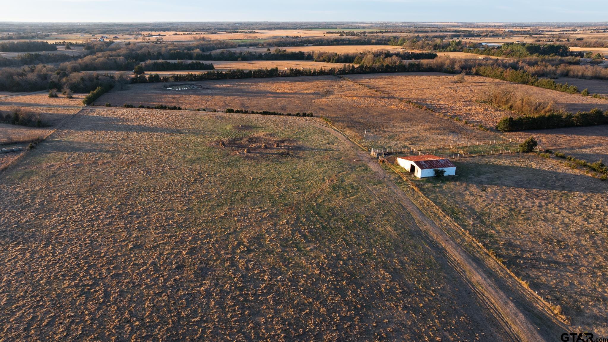779 County Road 33060 Sumner, TX 75486 - Photo 4 of 48