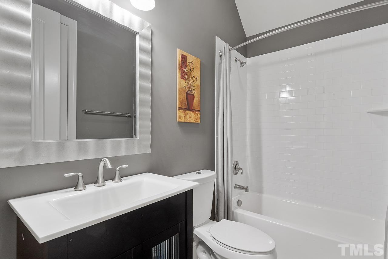 5304 Crescent Square Street Raleigh, NC 27616 - Photo 11 of 38 Gallery Image 11