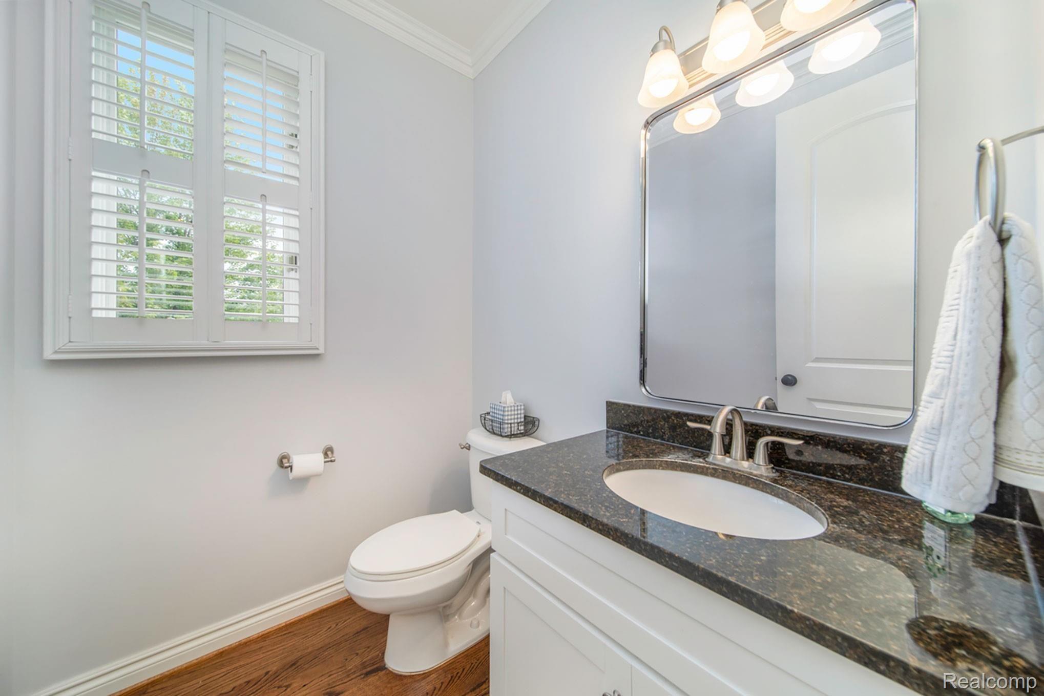 2919 North Addison Circle Rochester, MI 48306 - Photo 35 of 56 2919-Addison-_63.jpg