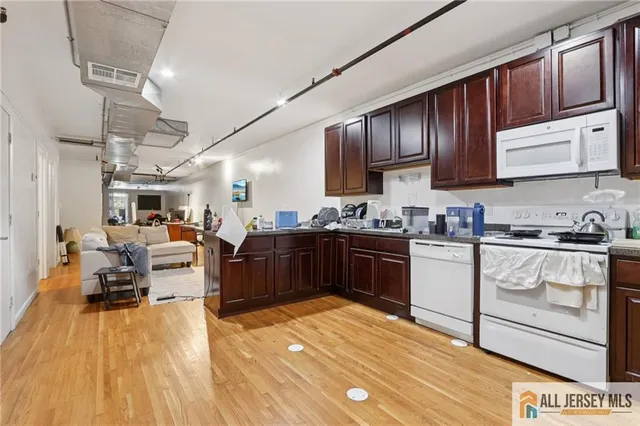 $2,600,000 | 378 George Street, New Brunswick, NJ 08901