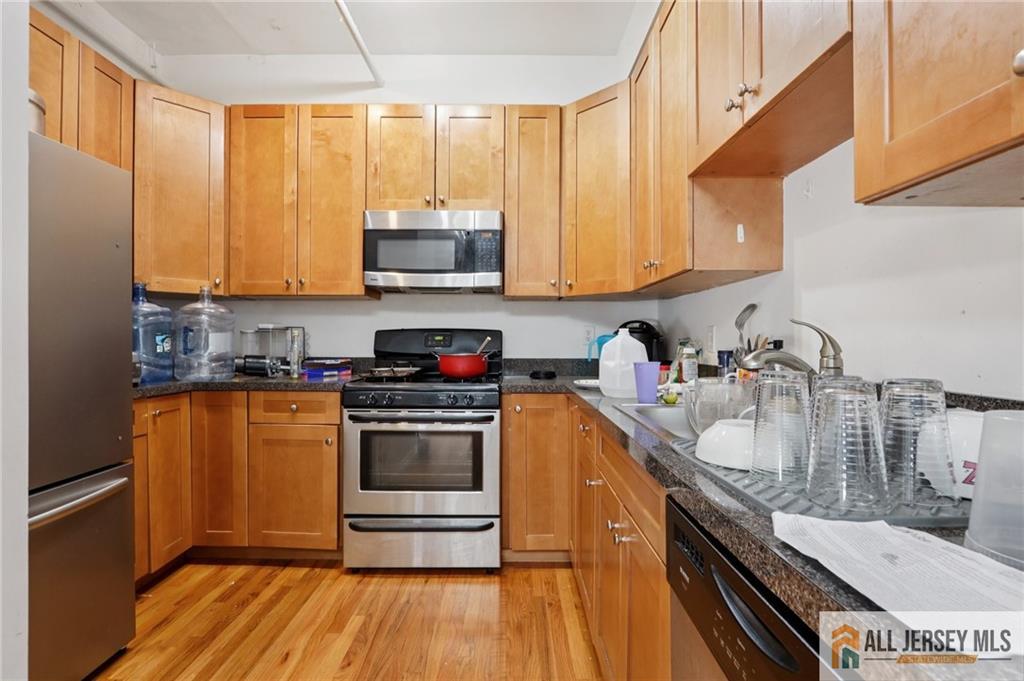 378 George Street New Brunswick, NJ 08901 - Photo 49 of 66