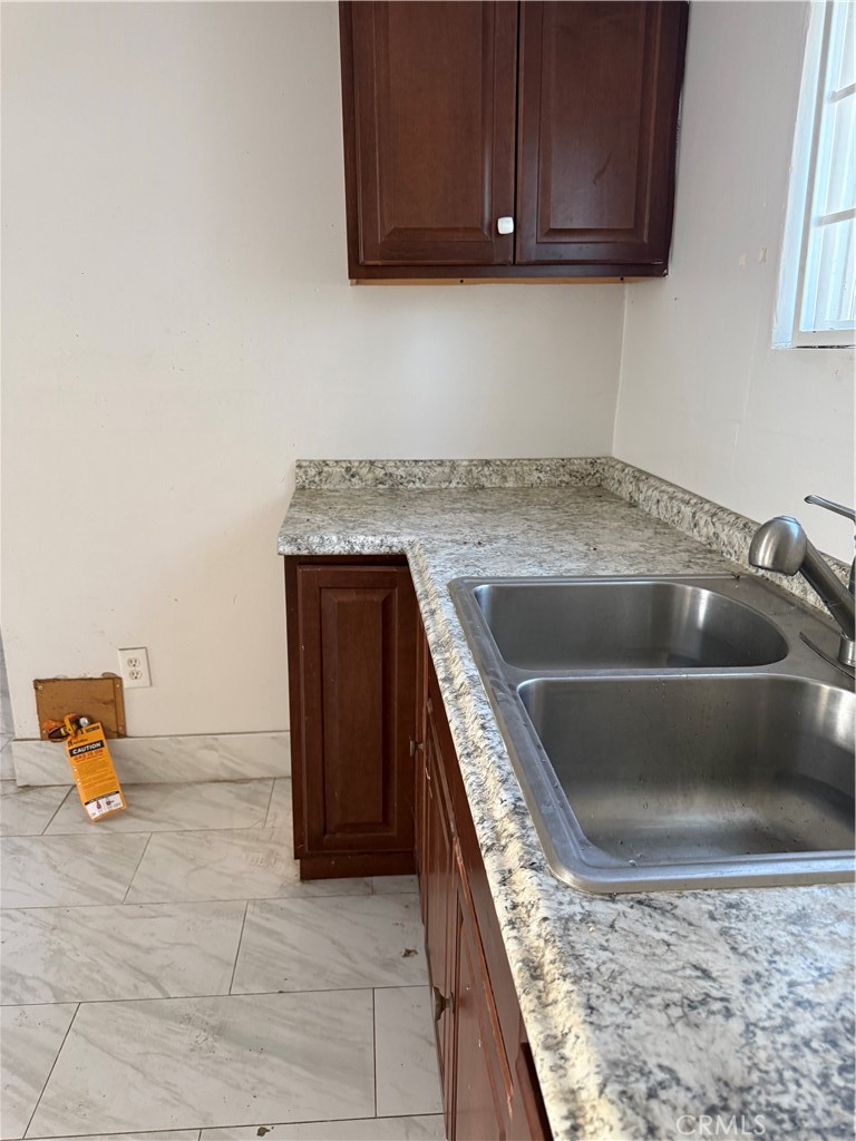 10215 25th Street Rancho Cucamonga, CA 91730 - Photo 2 of 8