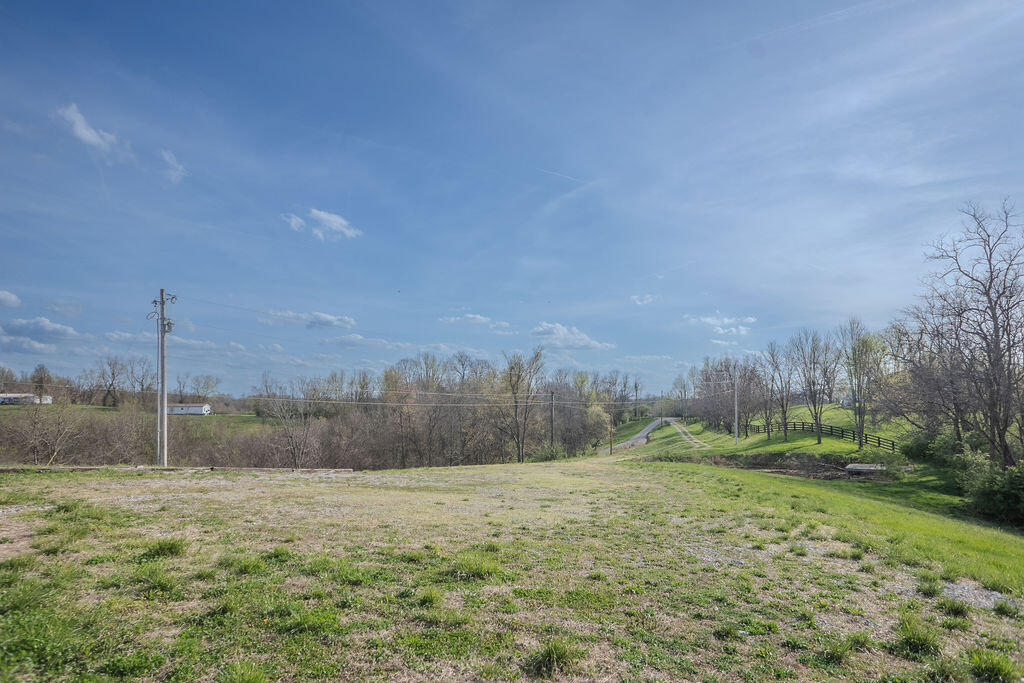 534 Maple Grove Road Richmond, KY 40475 - Photo 41 of 47 534MapleGrove-28
