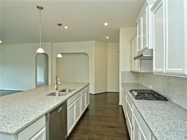 $3,648 | 15421 Cinca Terra Drive, Bee Cave, TX 78738