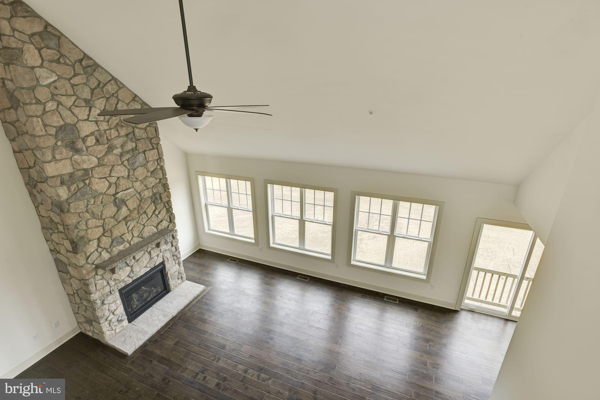 2804 Bidle Road Middletown, MD 21769 - Photo 15 of 30 Family Room