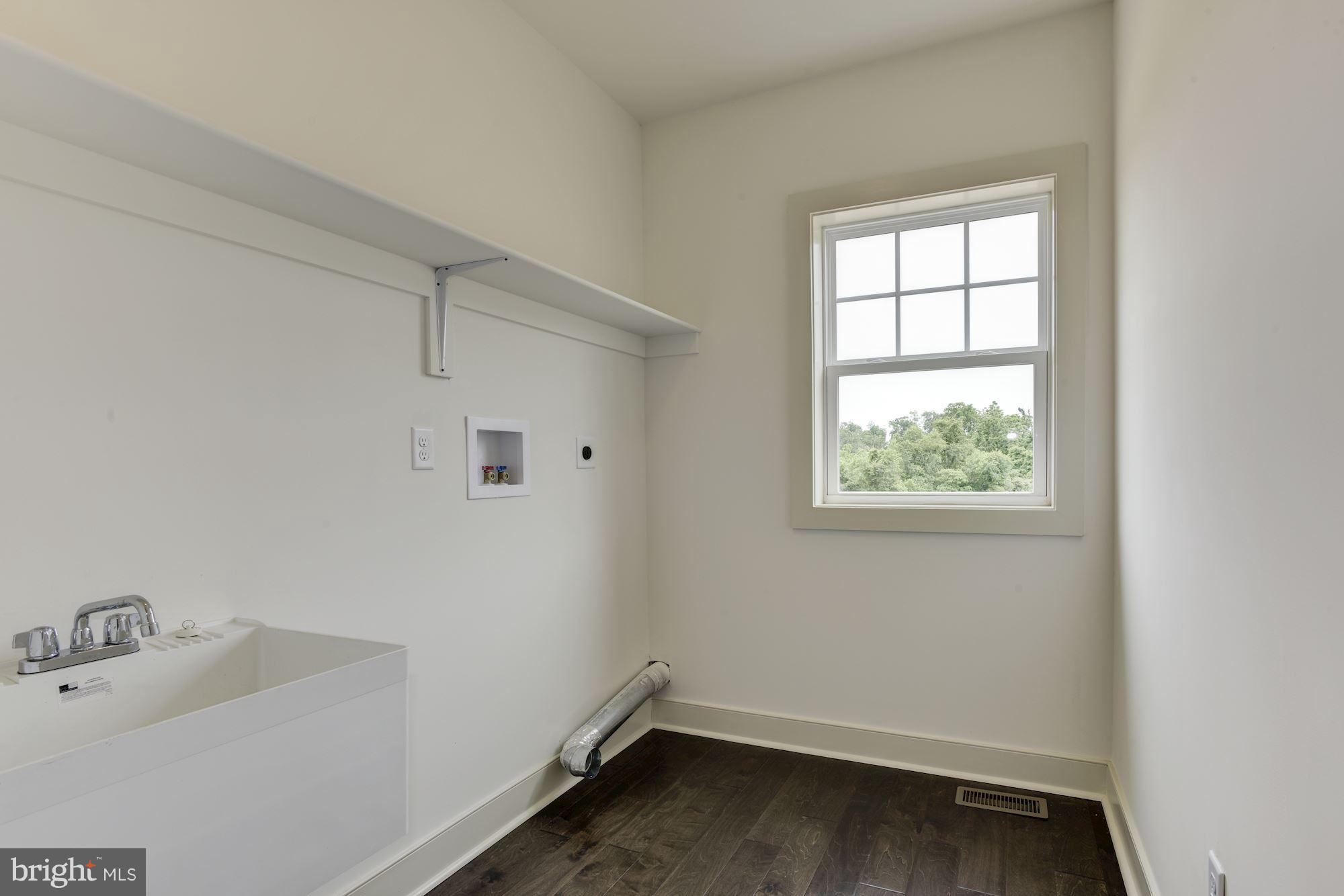 2804 Bidle Road Middletown, MD 21769 - Photo 20 of 30 Laundry Room