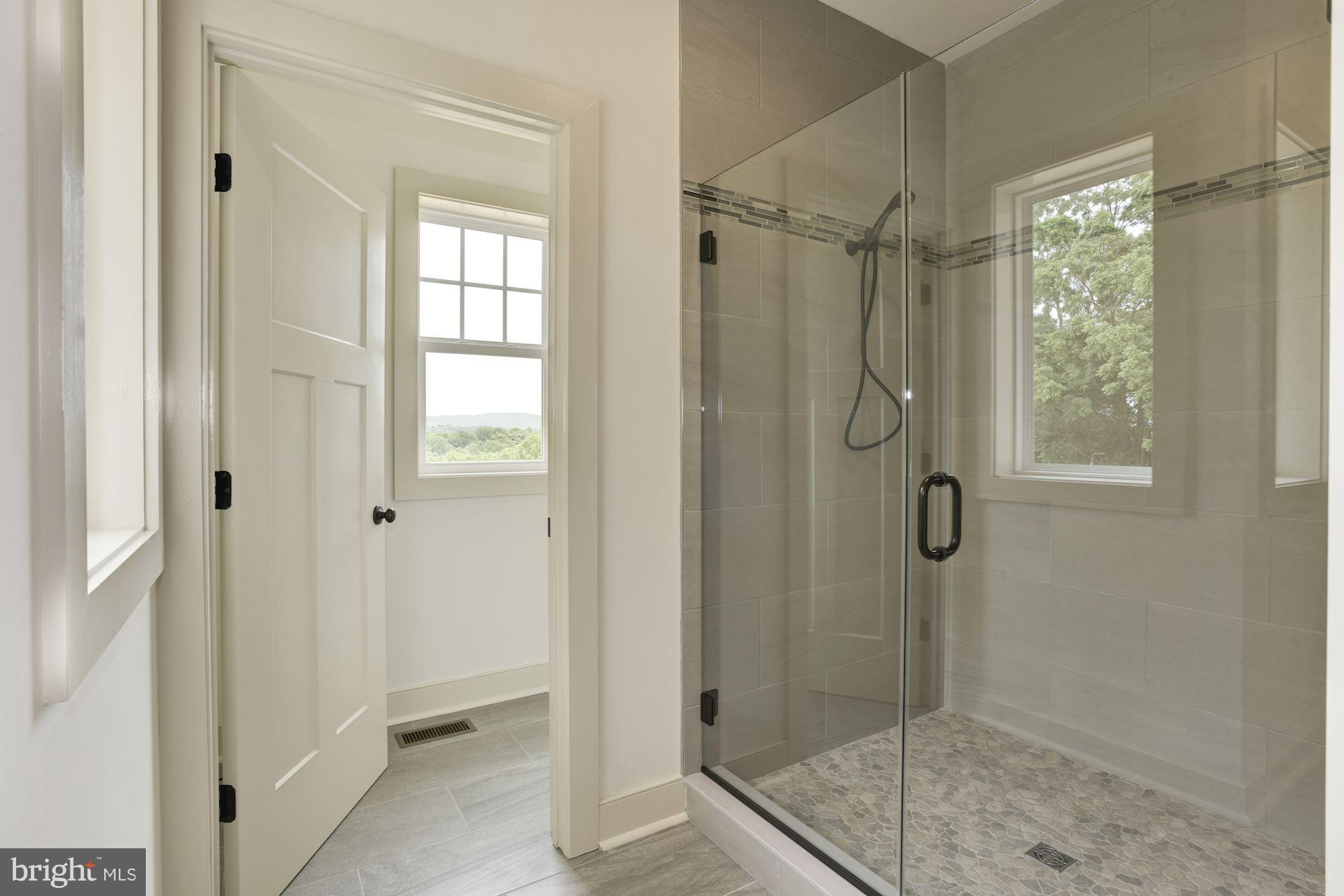 2804 Bidle Road Middletown, MD 21769 - Photo 9 of 30 Master Bath