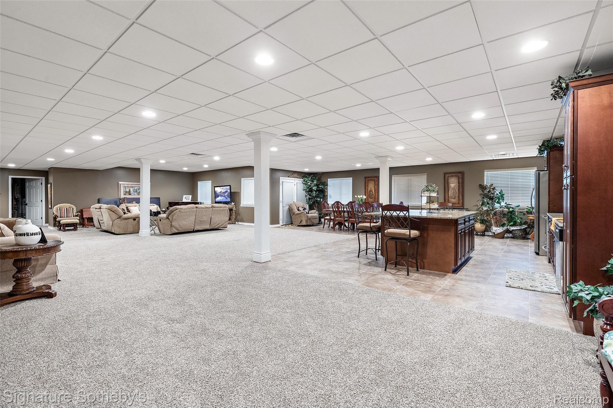 645 Old Perch Road Rochester, MI 48309 - Photo 39 of 58 39.jpg