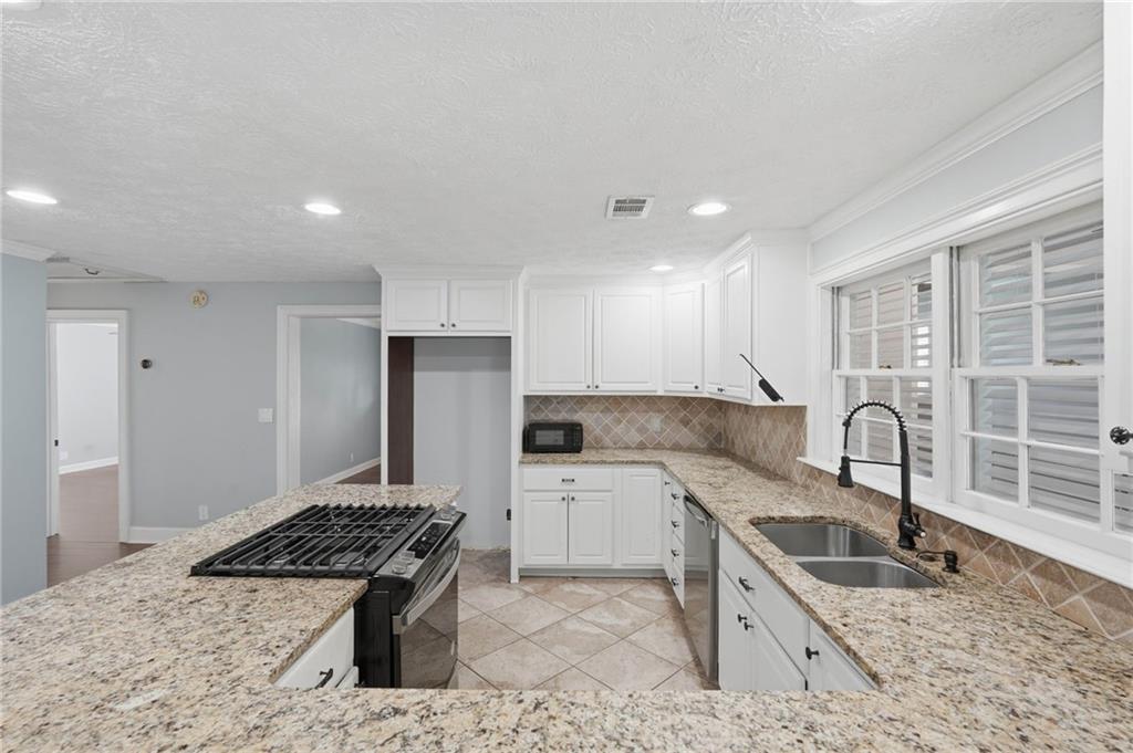 4080 Hopewell Road Cumming, GA 30028 - Photo 26 of 60