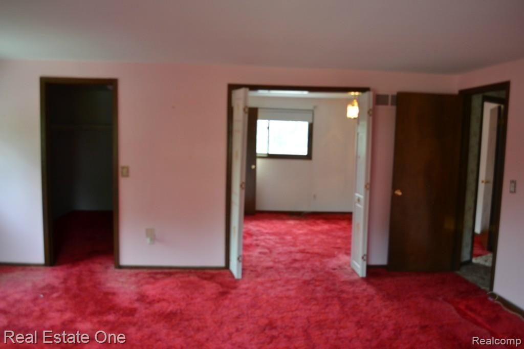 419 Lake Forest Road Rochester, MI 48309 - Photo 42 of 99 DSC_0058.jpg