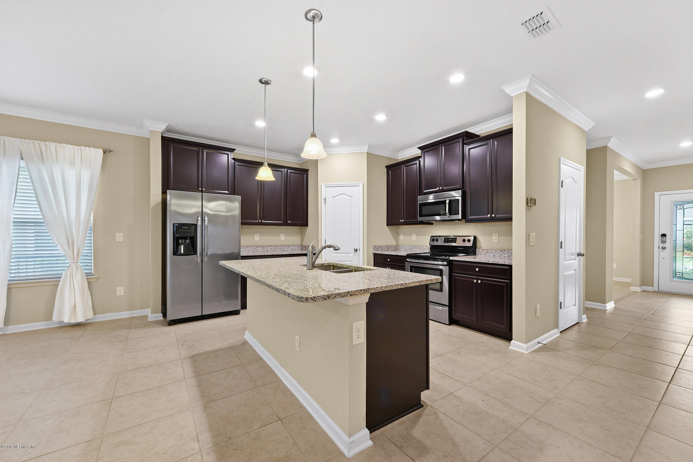 156 Crown Colony Road St. Augustine, FL 32092 - Photo 8 of 33 Kitchen 2