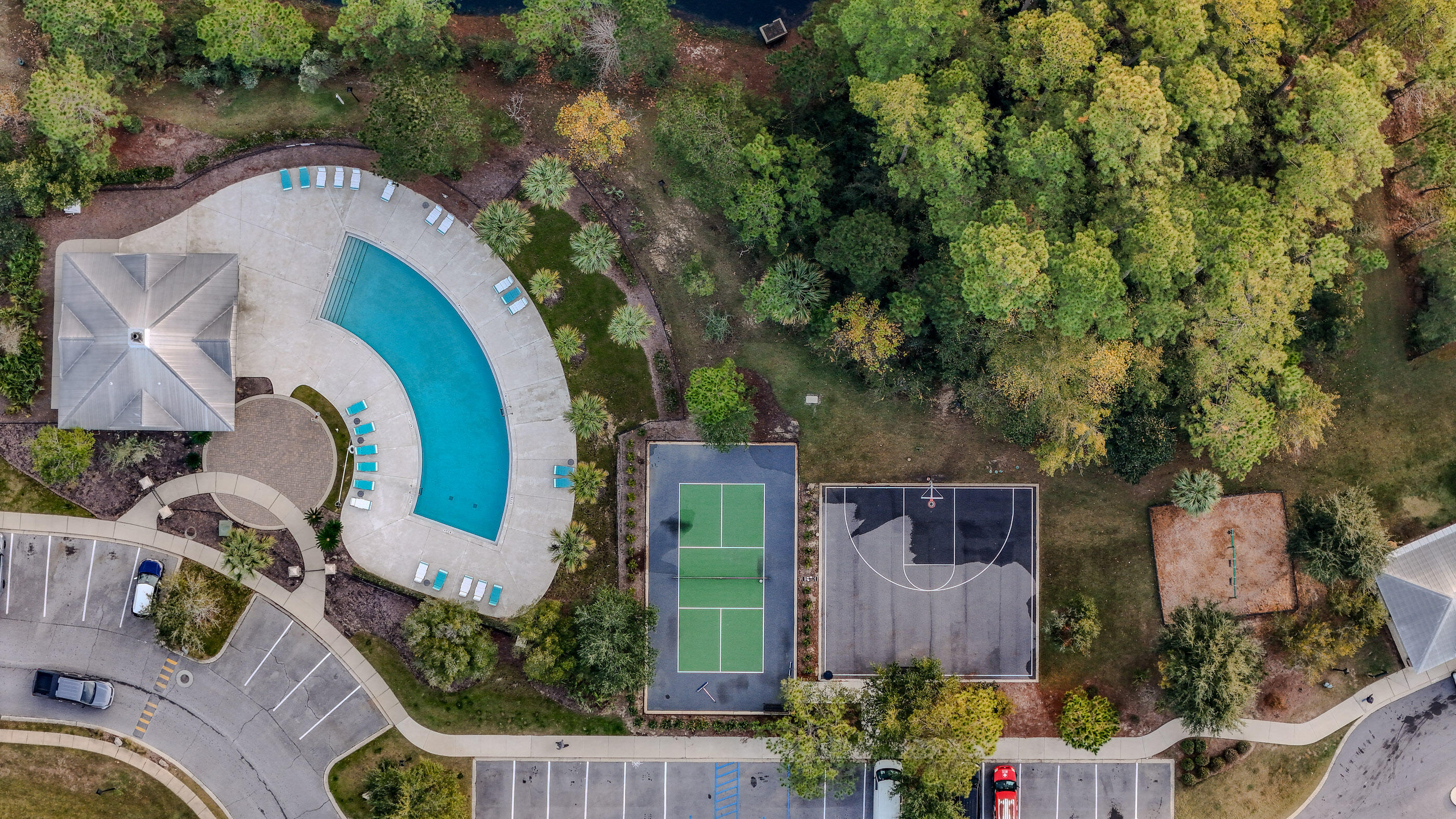 17 South Sand Palm Road Freeport, FL 32439 - Photo 38 of 43 DJI_20251203153617_0283_D