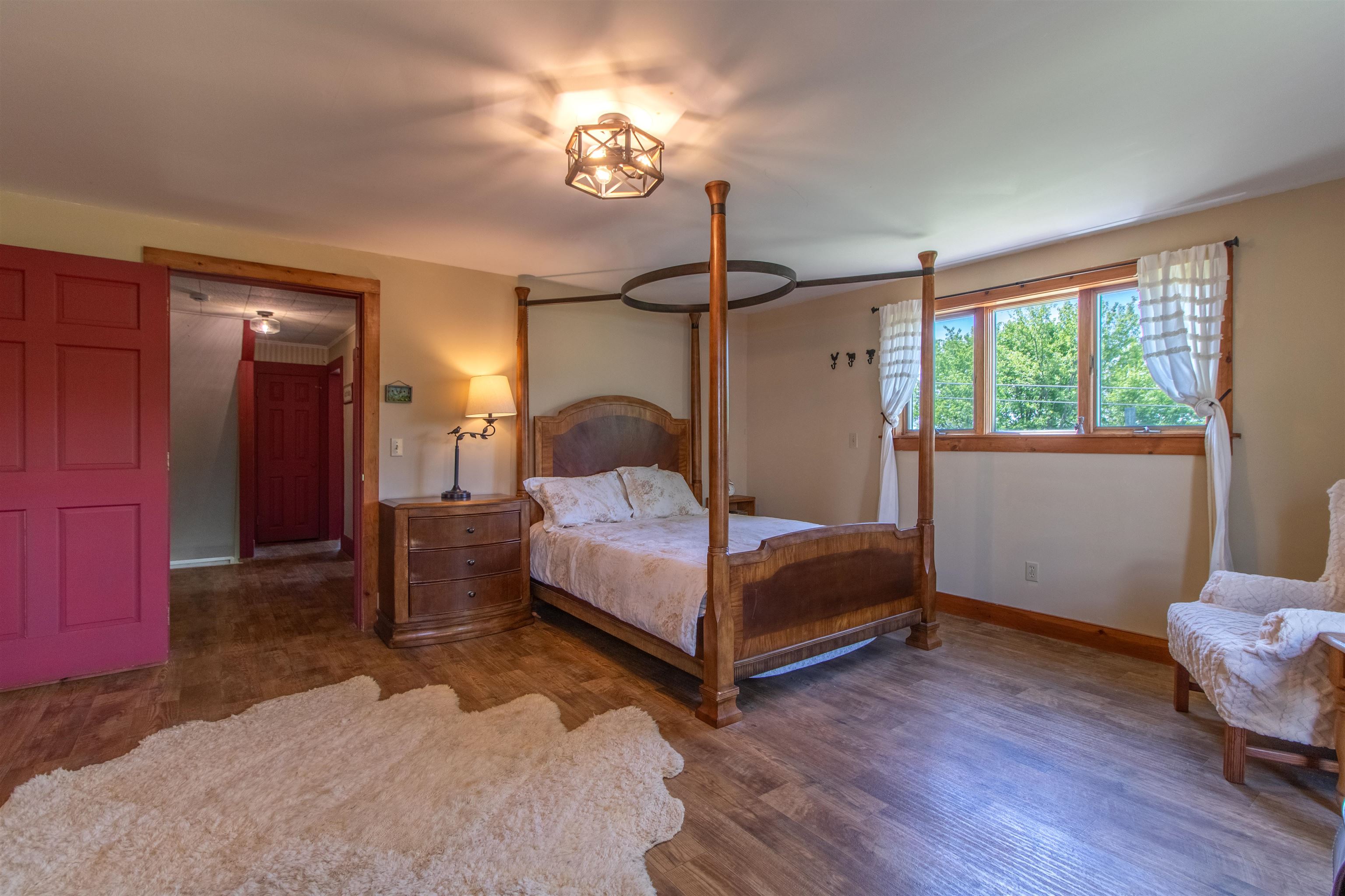 736 Pleasant Street Newport, VT 05855 - Photo 24 of 58