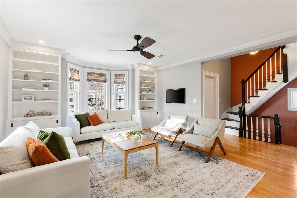 45 Teel Street Arlington, MA 02474 - Photo 3 of 42