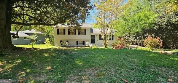 $350,000 | 1096 De Leon Court, Clarkston, GA 30021