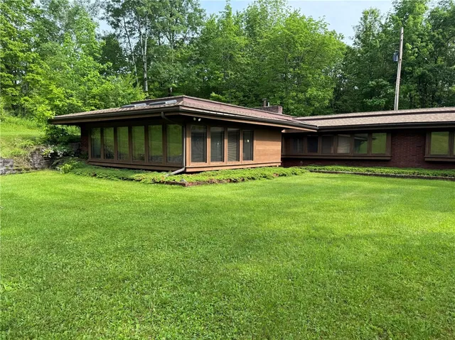 $399,500 | 56 St Michaels Place, Kortright, NY 13739