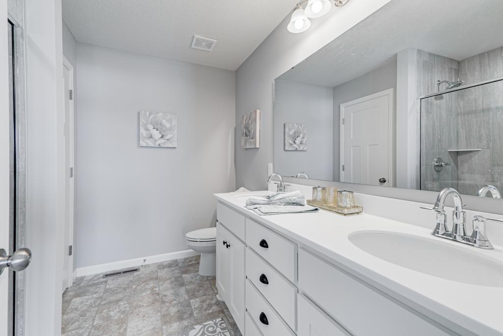 813 Fox River Road Somerset, WI 54025 - Photo 25 of 36