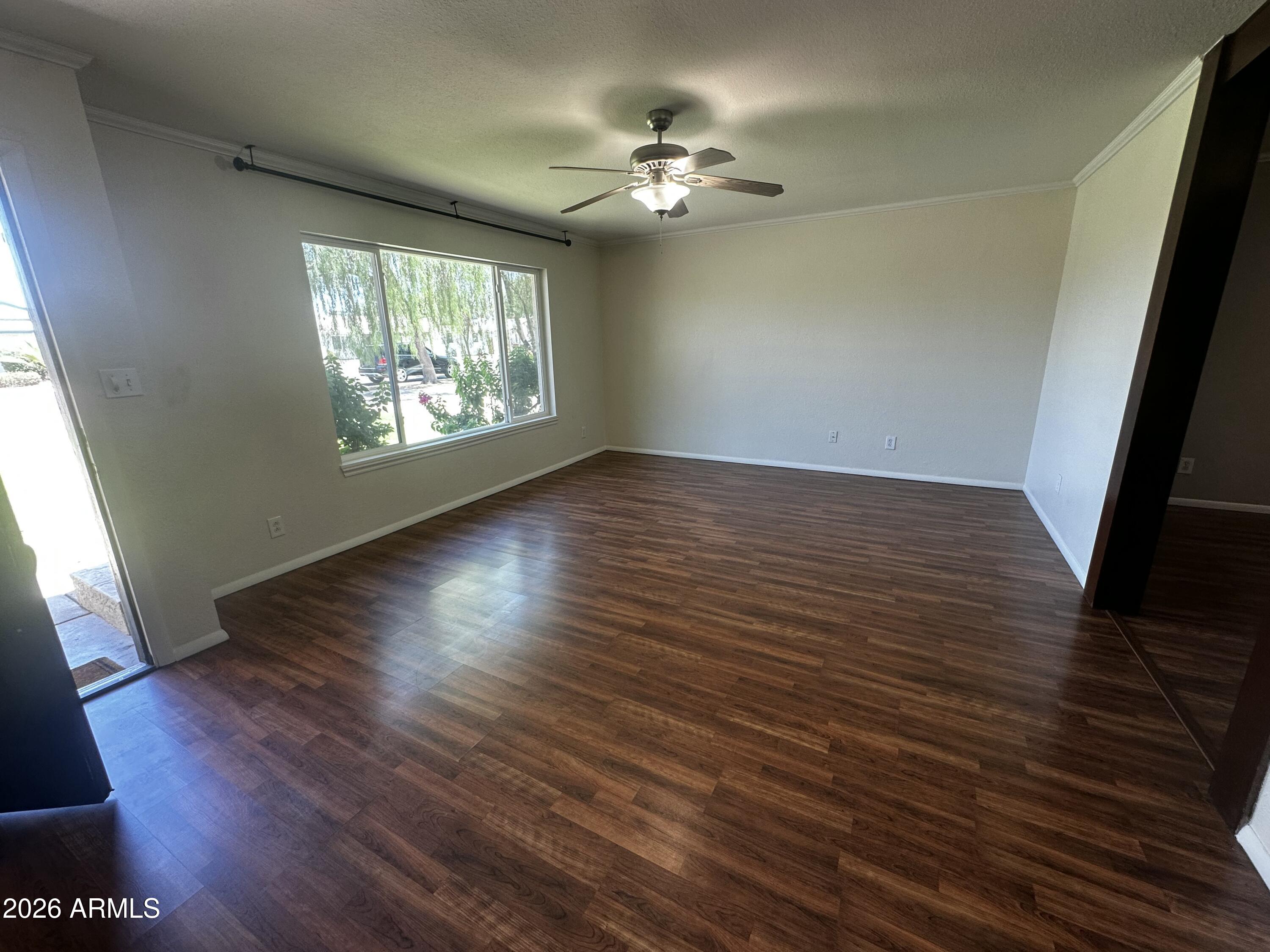 8737 East Jackrabbit Road Scottsdale, AZ 85250 - Photo 3 of 25 Living room