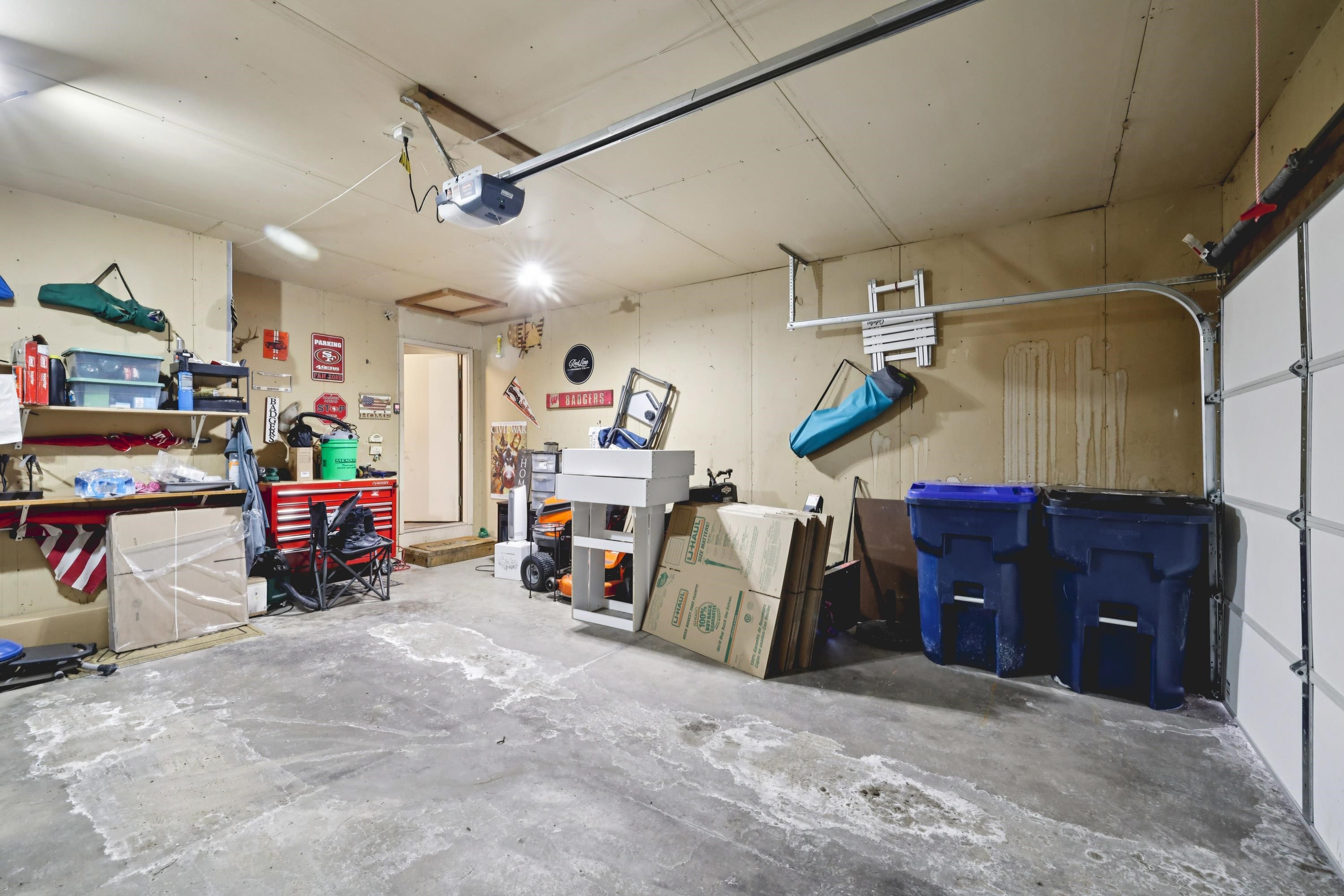 839 Kimseth Circle Deerfield, WI 53531 - Photo 27 of 41