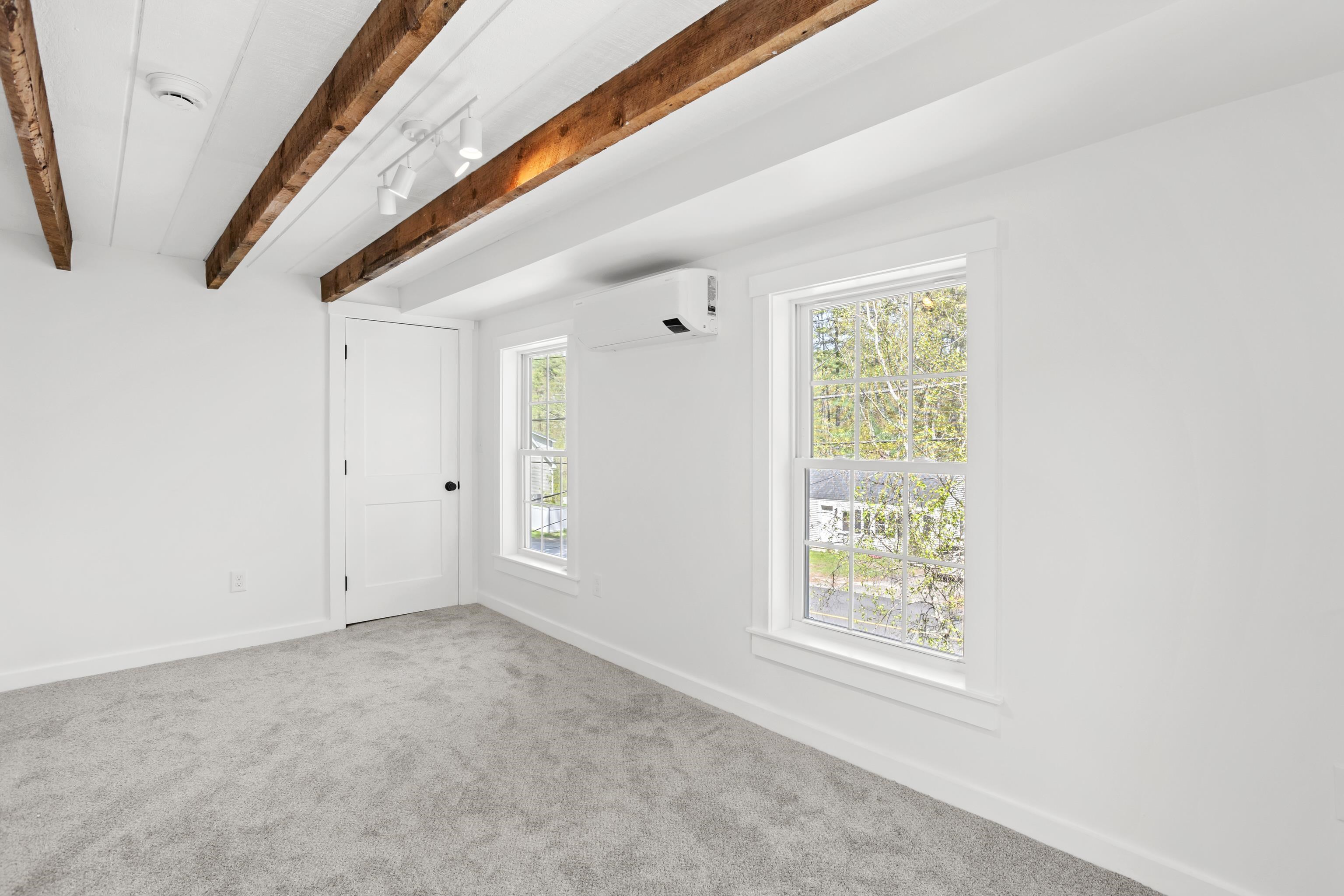 23 Depot Road Epping, NH 03042 - Photo 29 of 46