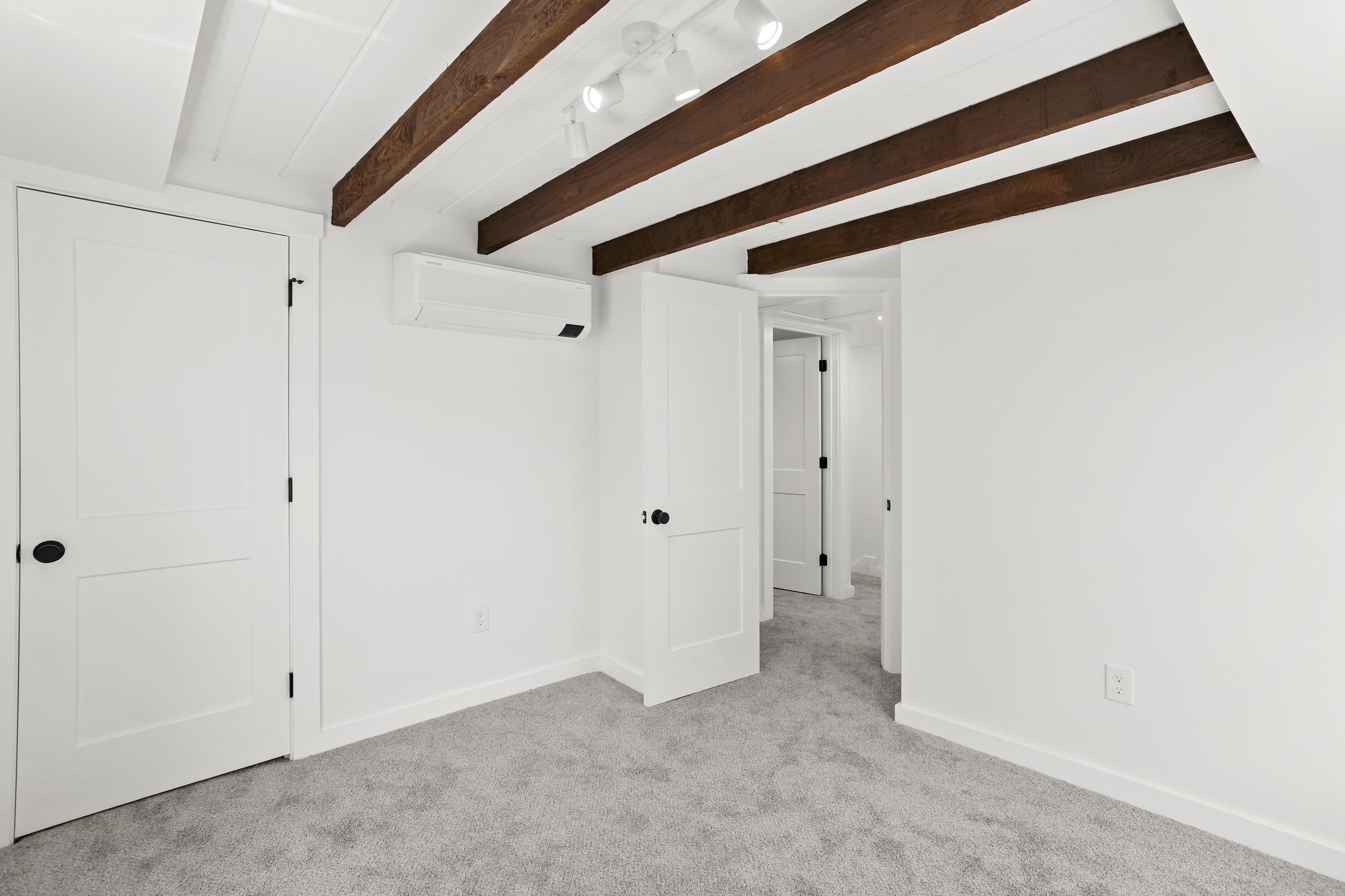 23 Depot Road Epping, NH 03042 - Photo 37 of 46