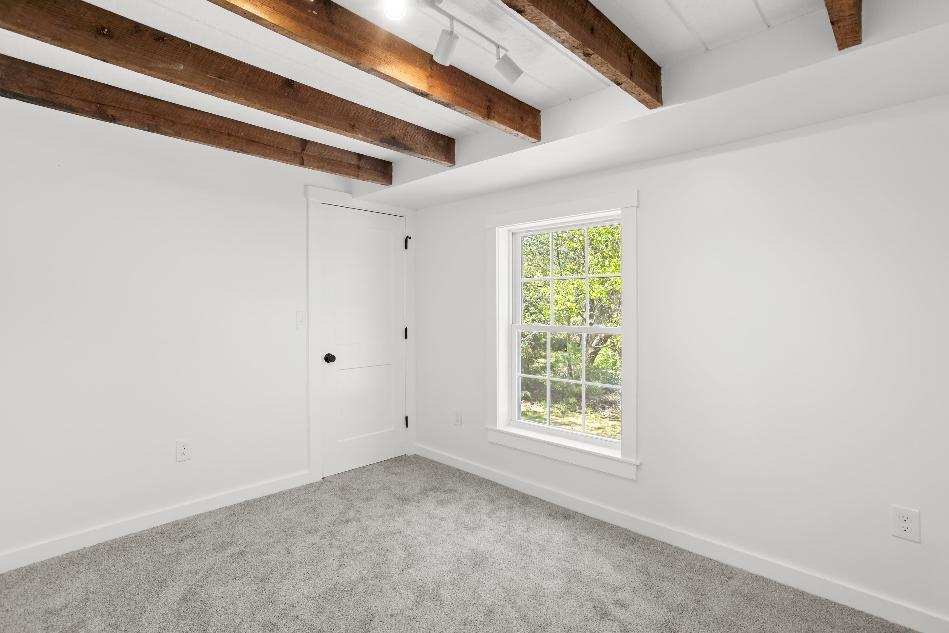 23 Depot Road Epping, NH 03042 - Photo 39 of 46