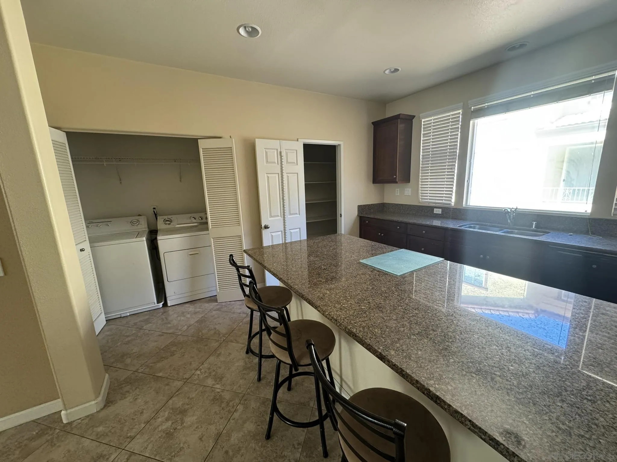 1206 Calabria Street Santee, CA 92071 - Photo 6 of 46