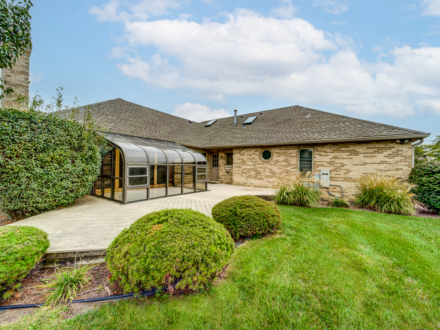 14947 Landings Lane Oak Forest, IL 60452 - Photo 7 of 35