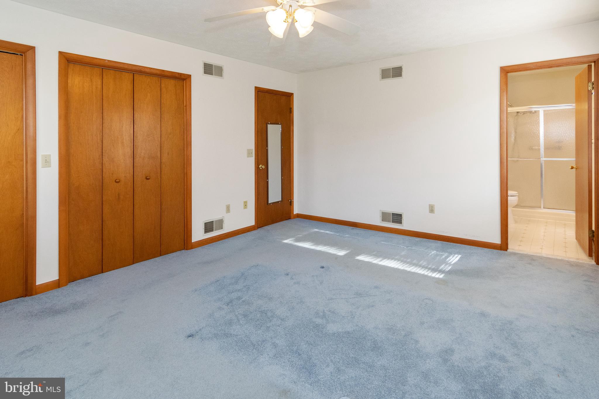 11 Strawberry Road New Freedom, PA 17349 - Photo 11 of 33 Owners Suite